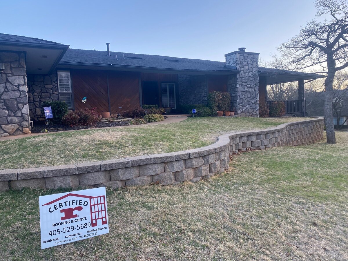 Residential roofing project in Edmond